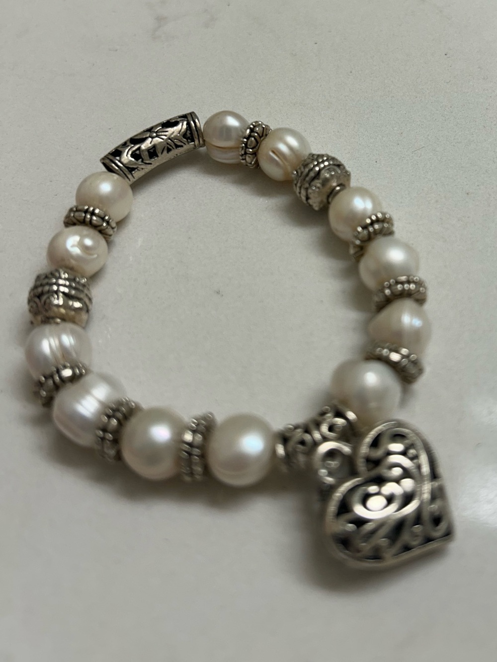 Pearl and Silver Heart Charm Bracelet - White Pearls